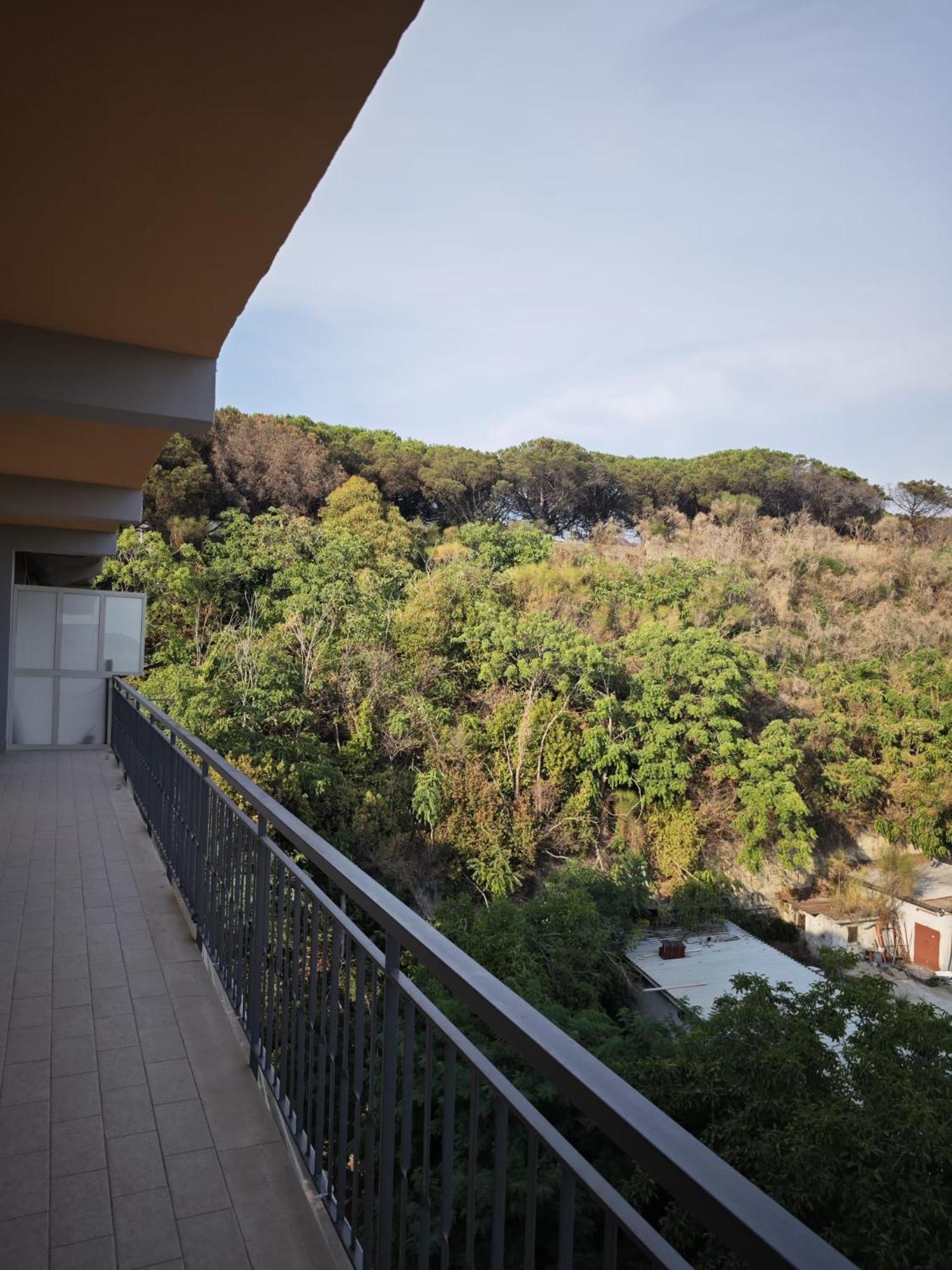 Napoli Central Capodichino B&B Ngoại thất bức ảnh