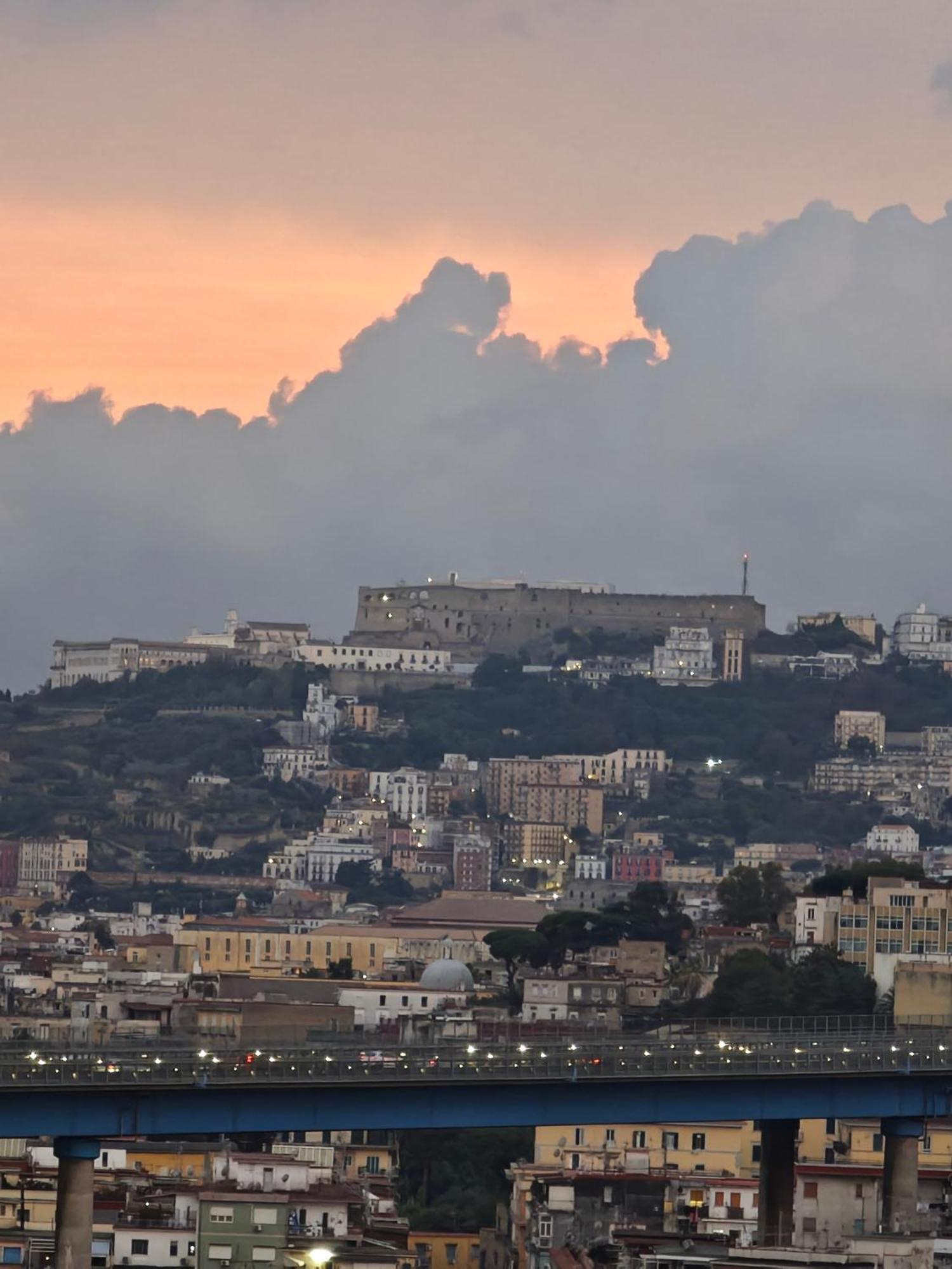 Napoli Central Capodichino B&B Ngoại thất bức ảnh